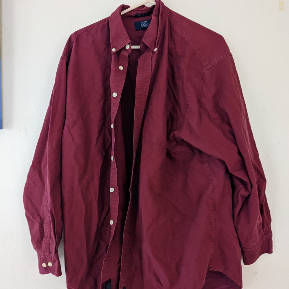 Red Hunt Club Men's Shirt large